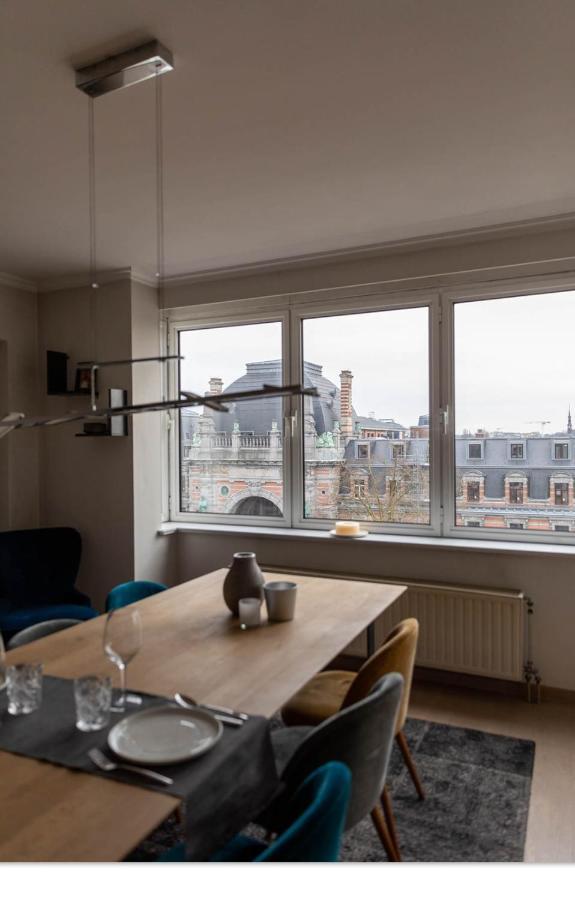 Ruim Appartement Met Prachtig Zicht Op A+ Locatie! Antuérpia Exterior foto